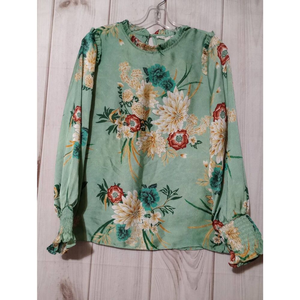 Violet + Claire Womens Floral Satin Blouse Sage Green Ruffle Neck Smocked Cuff S